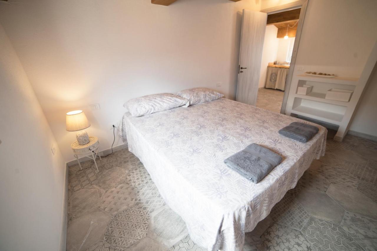 Aria Di Vico Aparthotel Vico Del Gargano Eksteriør billede