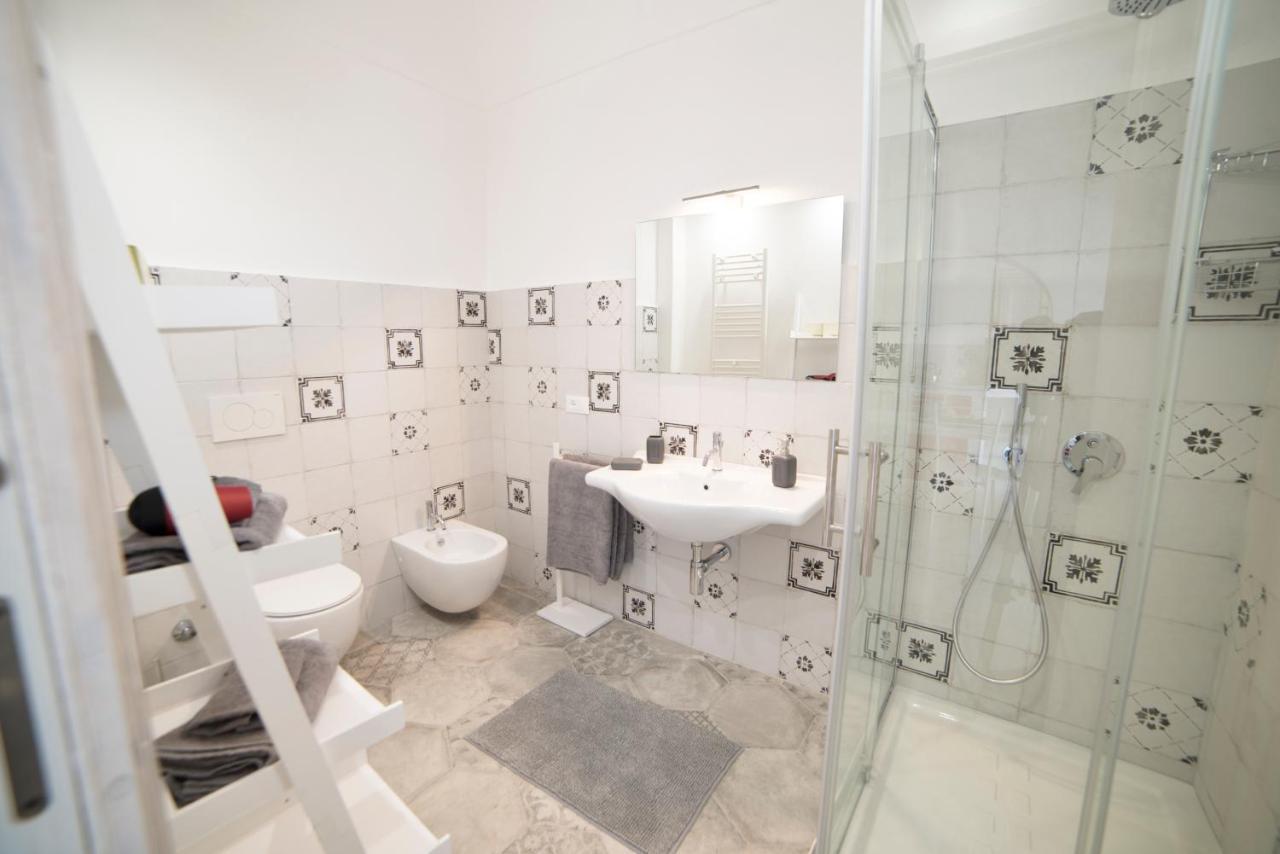 Aria Di Vico Aparthotel Vico Del Gargano Eksteriør billede