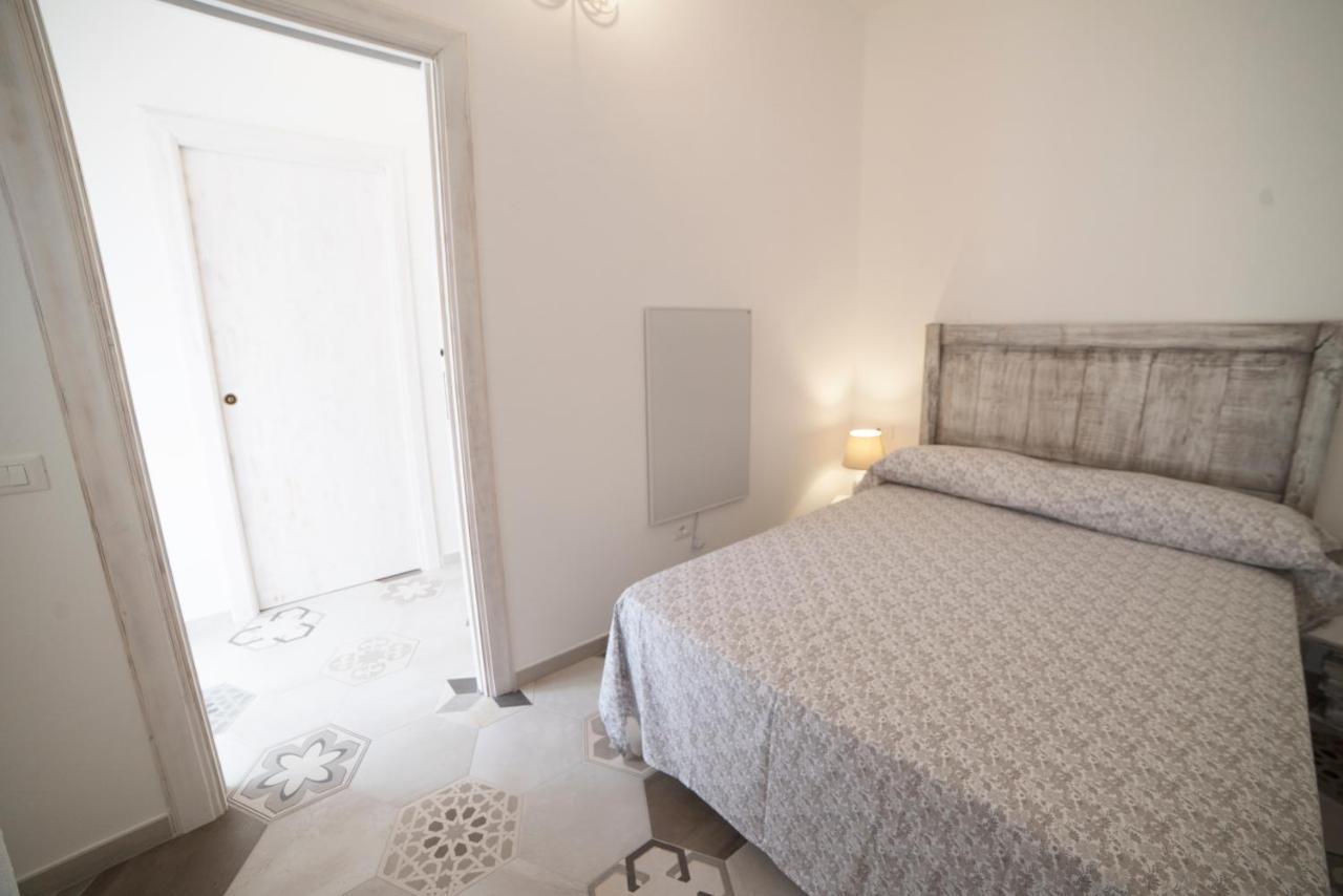 Aria Di Vico Aparthotel Vico Del Gargano Eksteriør billede