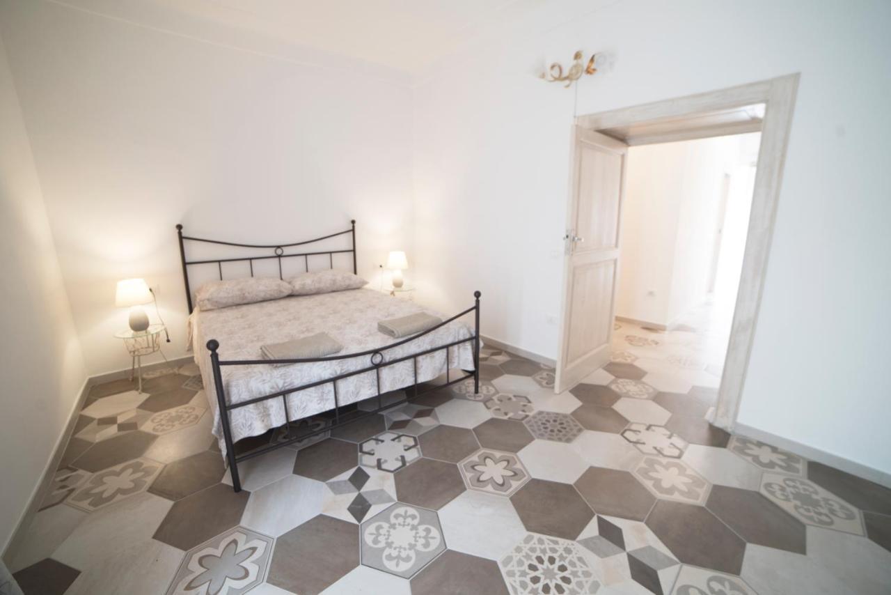 Aria Di Vico Aparthotel Vico Del Gargano Eksteriør billede